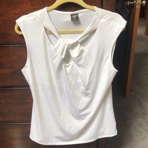 Paisley Sky white twist neck top xl never worn